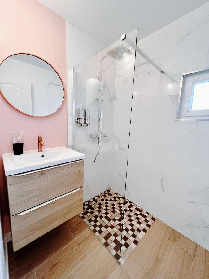 Happy House Apartamento Torcenay Exterior foto